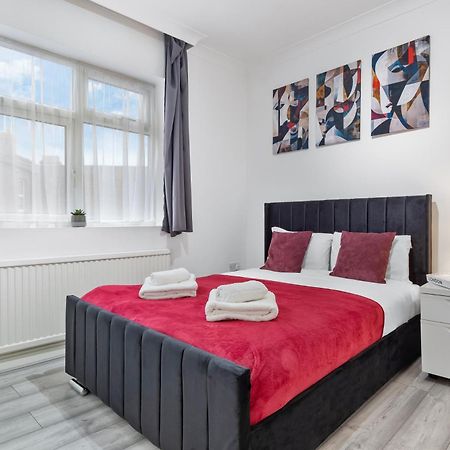 Green Hype - 10 Mins To Stadium - Sleeps 8 London Eksteriør bilde