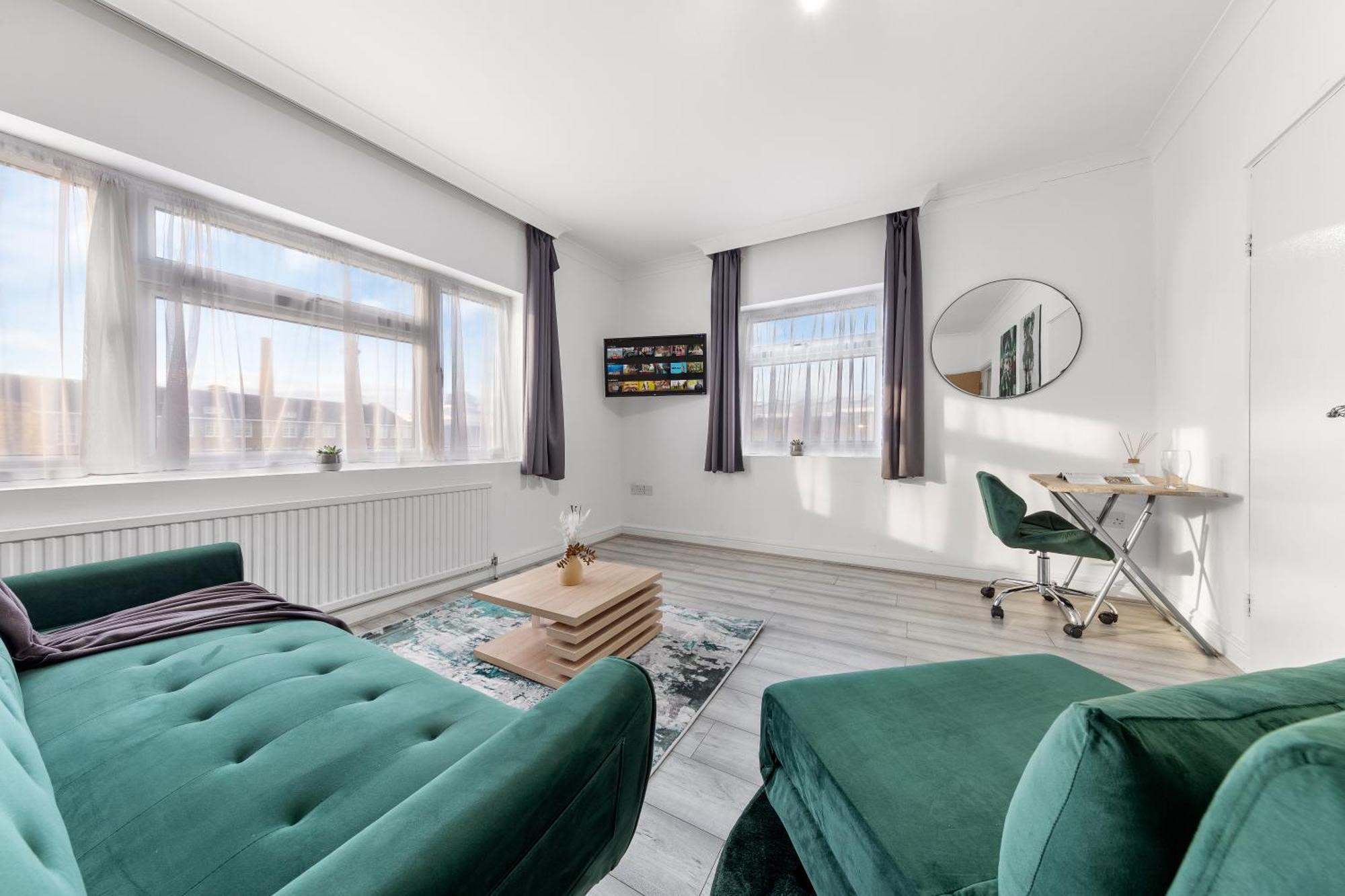 Green Hype - 10 Mins To Stadium - Sleeps 8 London Eksteriør bilde