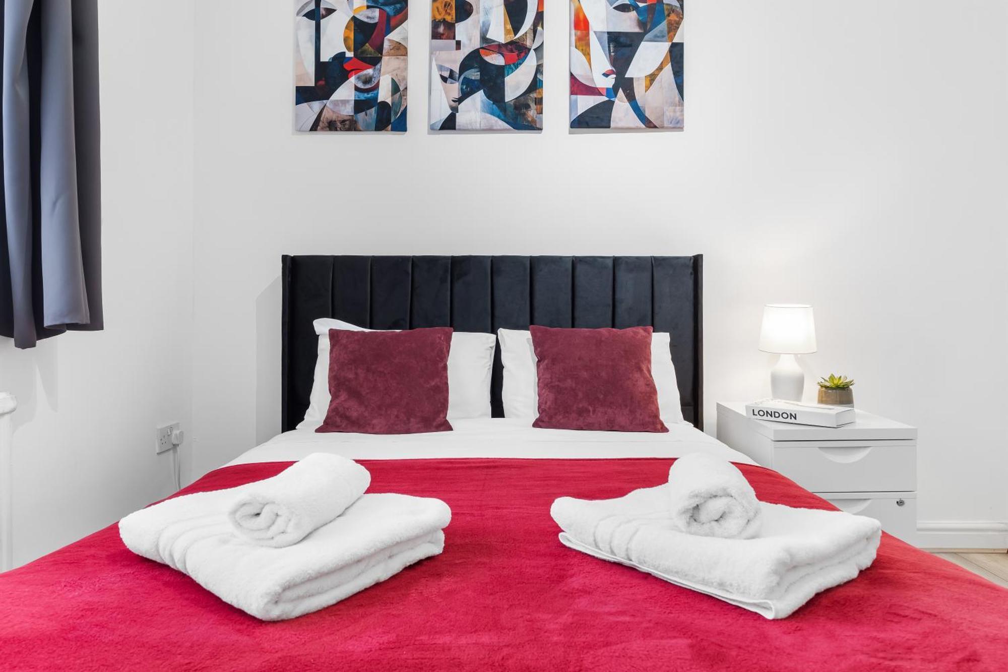 Green Hype - 10 Mins To Stadium - Sleeps 8 London Eksteriør bilde